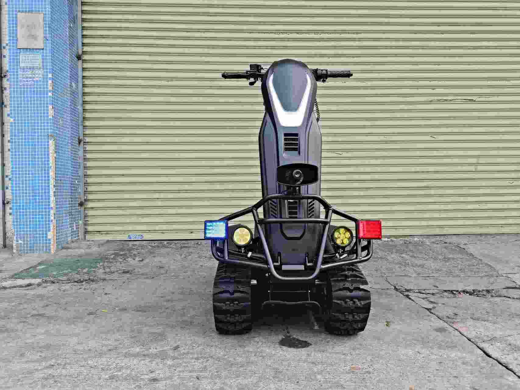 Innovative All-Terrain Vehicle Unveiled as a New Police Tool